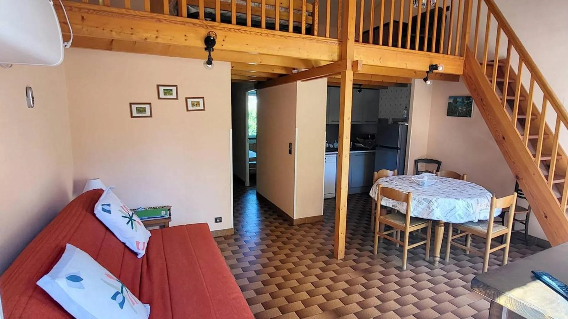 Maison T3 Climatisee Avec Jardin, Garage Privatif Et Terrasse A 900 M Des Plages - Animaux Admis - Fr-1-316-272 Six-Fours-les-Plages 0*,